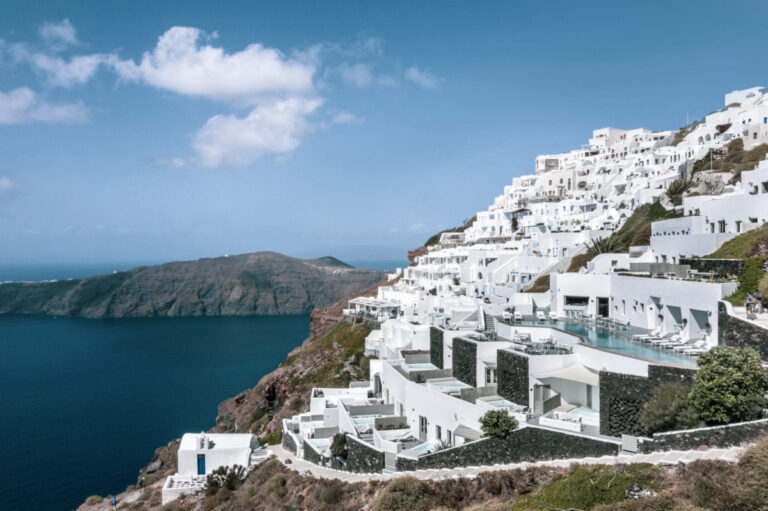 Grace Hotel, Santorini Auberge Resorts Collection